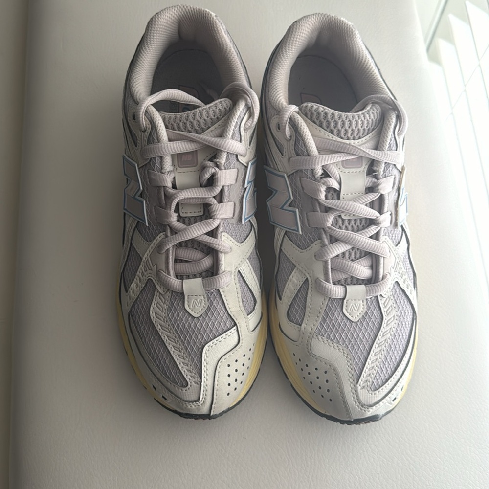 New Balance 1906R Sneakers - Picture 2 of 4